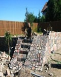 Kamień łupany , wykładanie w kamieniu naturalnym , grille