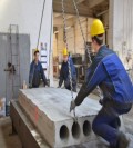 Bezpośrednio praca Betoniarz _Zbrojarz do wykonywania szablonów betoniarskich 